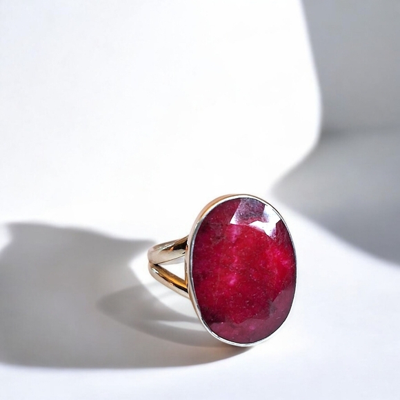 Ruby Sterling Silver Statement Ring – Size 7.5 - Picture 10 of 10